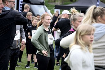 Carin Gustafsson laddar fr start med uppvrmning. Foto: Elin Elderud