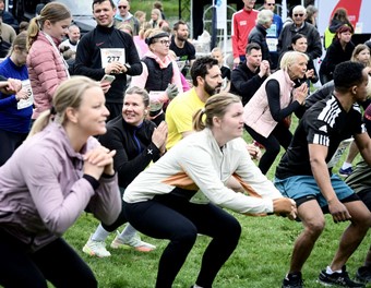 Stela leder mjukas upp. Foto: Elin Elderud