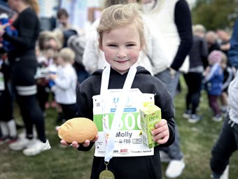 Molly Allvin som r fem r kom p tredje plats i sin grupp: 