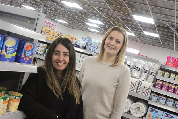 De �ppnar ny matbutik i Sk�nninge