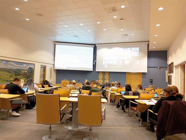 En kommun ska styras �ven i pandemitid � s� har det g�tt med digitala utmaningar