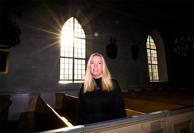 Barnfattigdomen �kar i Sverige