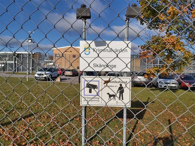 �terigen m�jligt med bes�k p� Sk�nningeanstalten - samtidigt f�r f�ngelset kritik av JO