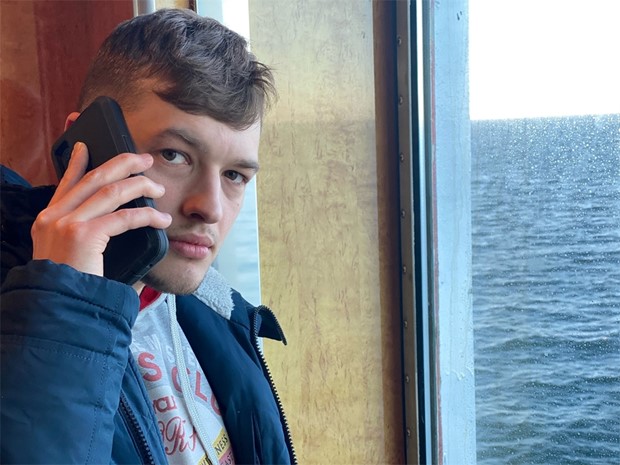 Han ker hem till Ukraina fr att frsvara sitt land 