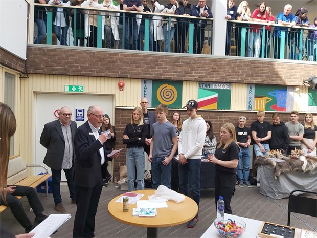 �ter �ppet hus p� Kungsh�gaskolan � b�sta UF-f�retag utsett 