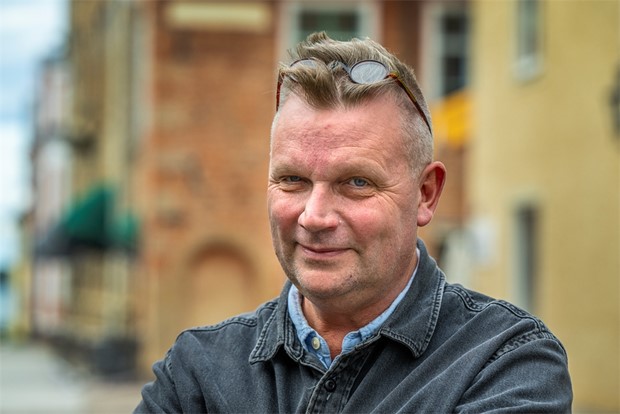 Ny bok om arkivens dolda skatter