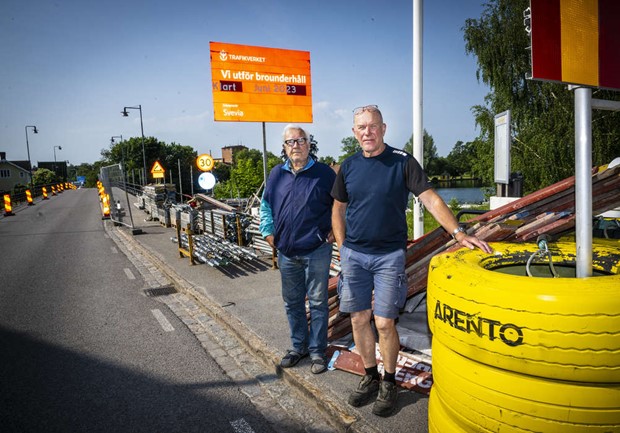 �M�ste det h�nda en olycka innan n�got g�rs�