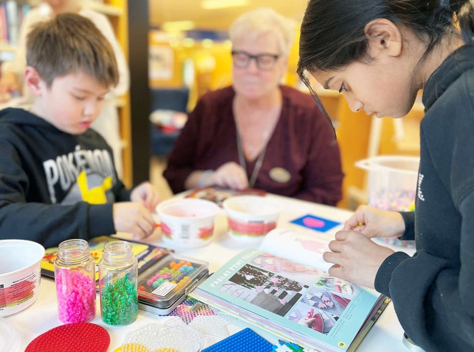 P�rlande pyssel p� lovet