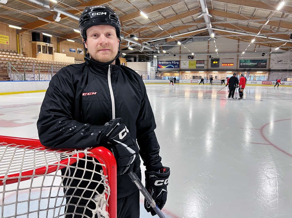 Ikonen blir tr�nare i Mj�lby Hockey: 